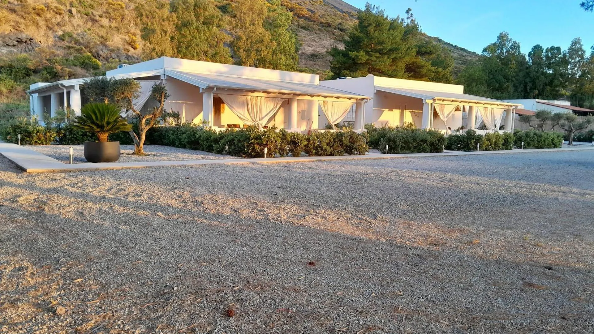 Teia Holiday Apartments Vulcano  Holiday home